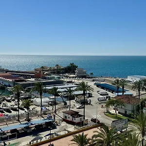 Beachfront With Terrace And Seaviews Fuengirola