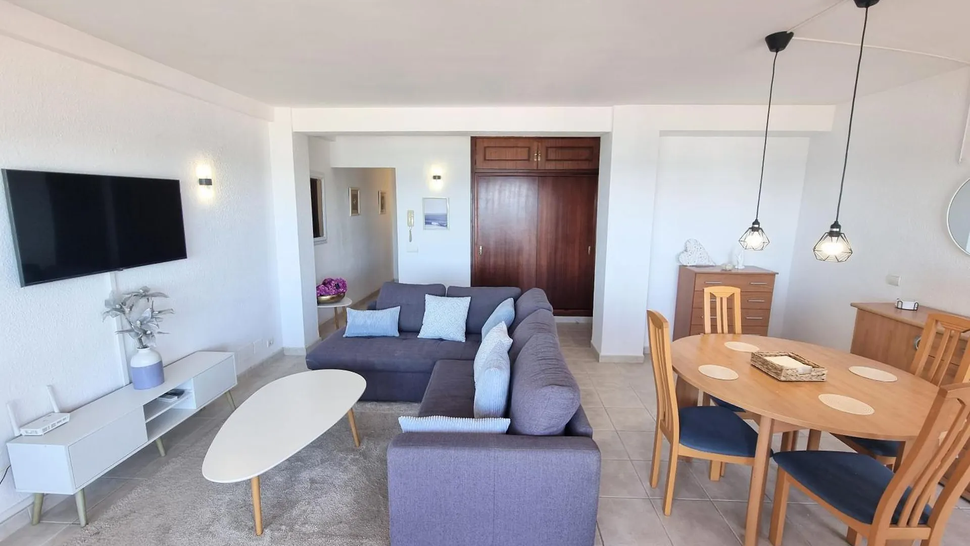 La Caracola II Beachfront & City Center Apartment Fuengirola 0*,  Spain